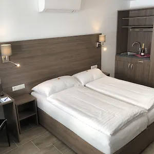 Koenig 3* Viena